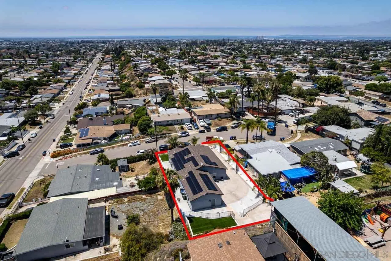 https://cdn.realtyfeed.com/cdn/127/260011162/1f89a7120fd65ad992b9c4ead2277d66.webp