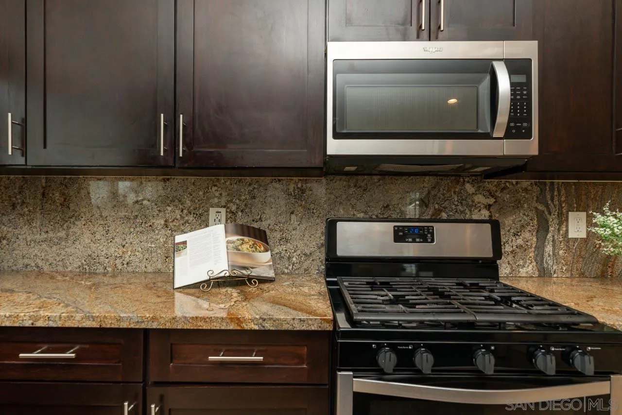 https://cdn.realtyfeed.com/cdn/127/260011162/342c41c1e3e669ee9c25d8500a703ce4.webp