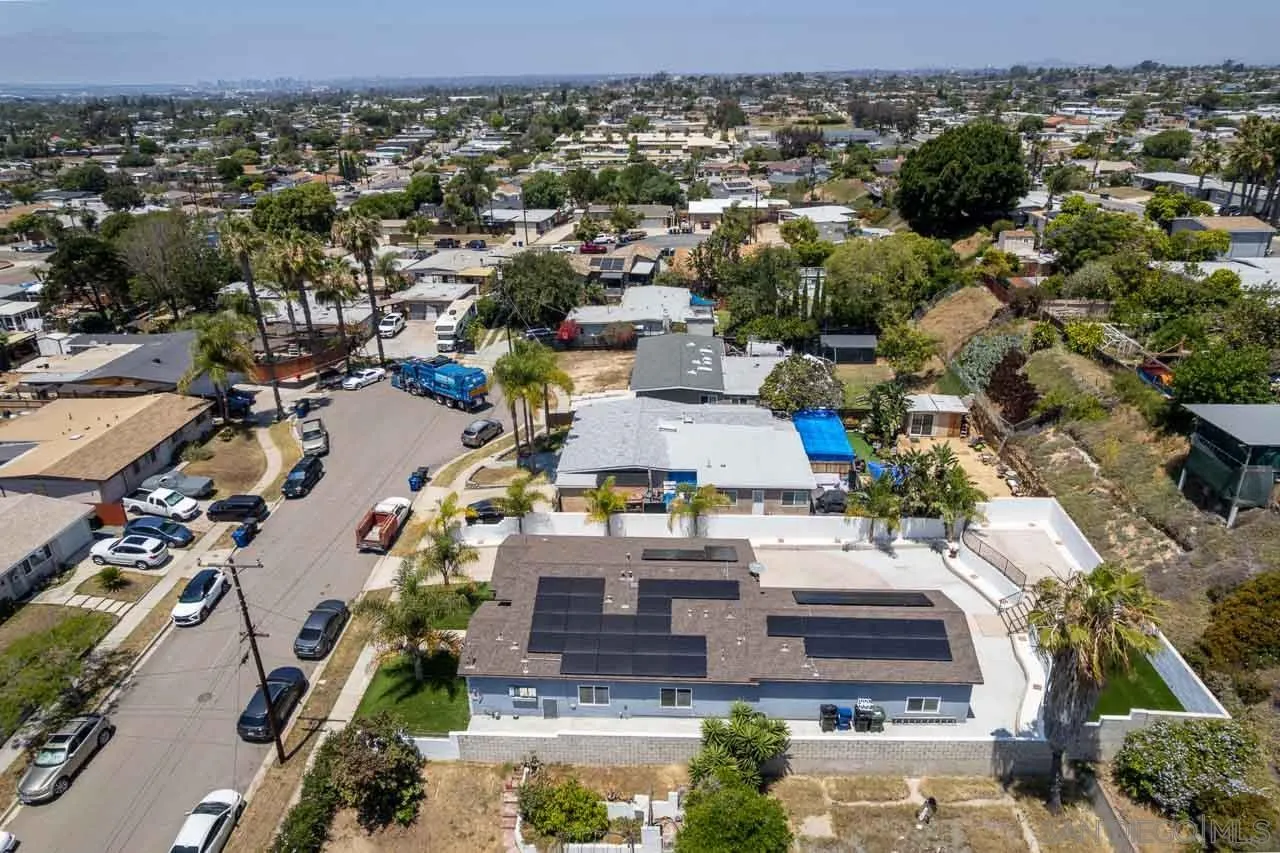 https://cdn.realtyfeed.com/cdn/127/260011162/beed202e1707e56fae68e7a16c4a4972.webp