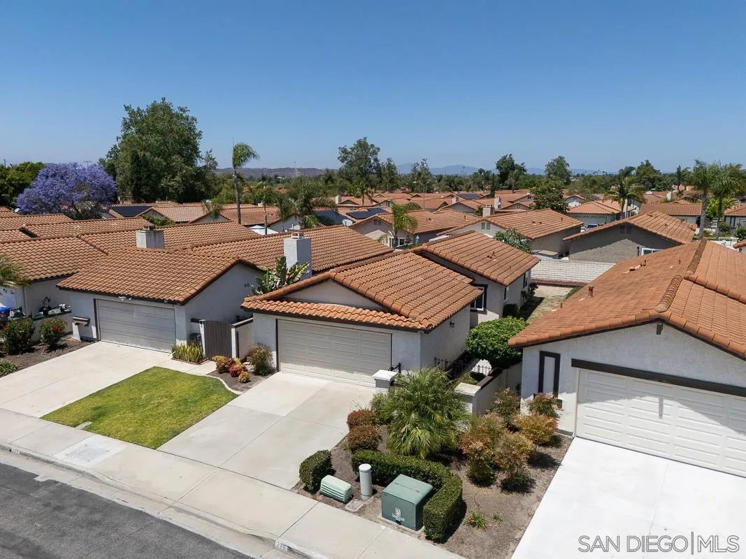 https://cdn.realtyfeed.com/cdn/127/260011163/140179d36d522472639e1c9d9b9e472b.webp