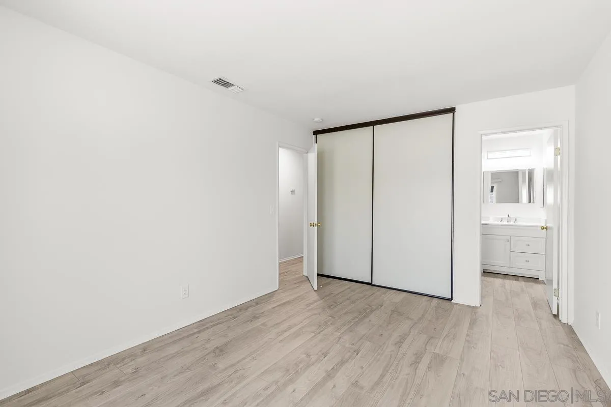 https://cdn.realtyfeed.com/cdn/127/260011163/dbaa64a7e913fa6658ba13b0aa18175a.webp