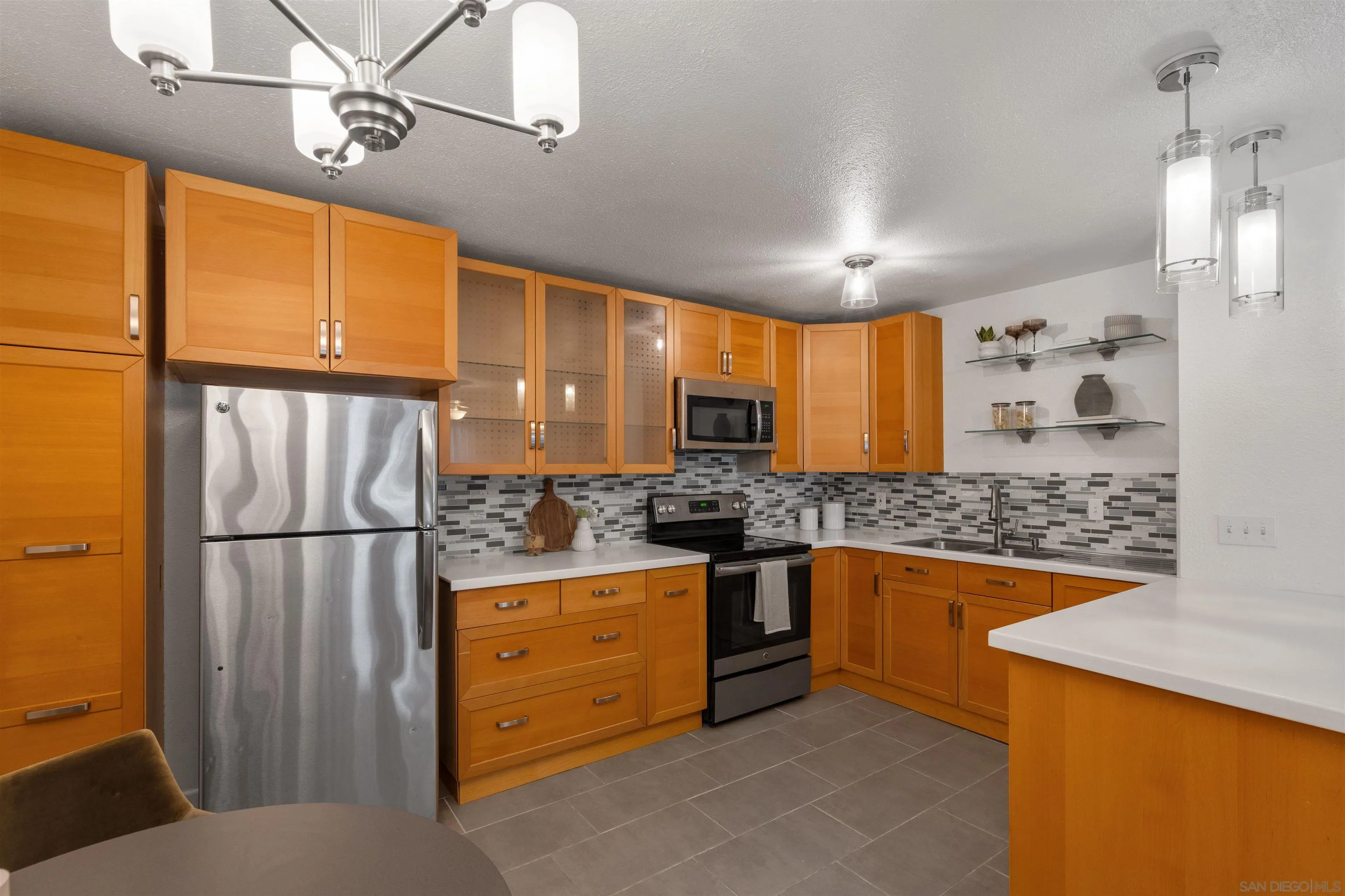 Photo #5: 260011167 Listing: Photo #5