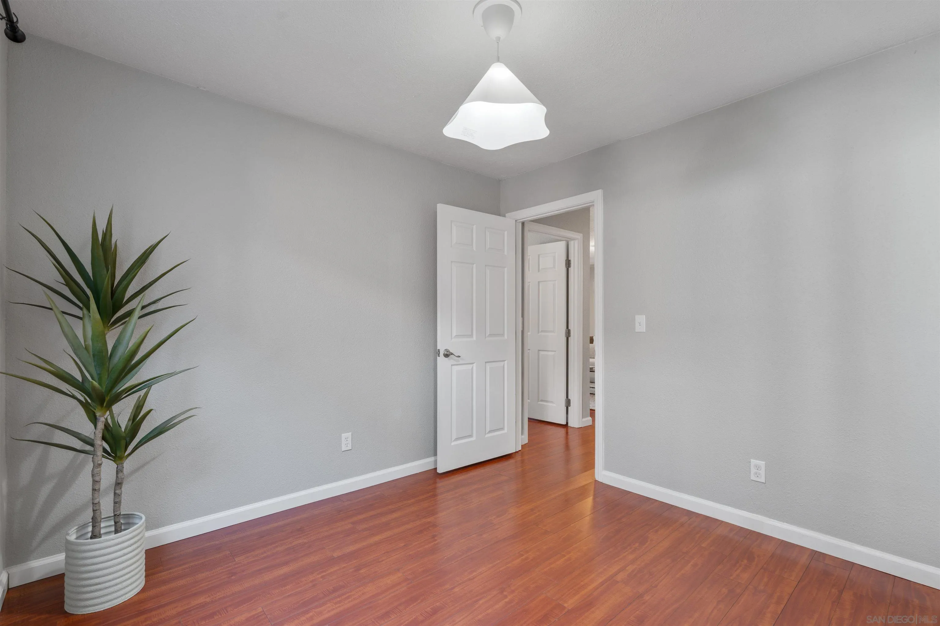 Photo #16: 260011167 Listing: Photo #16