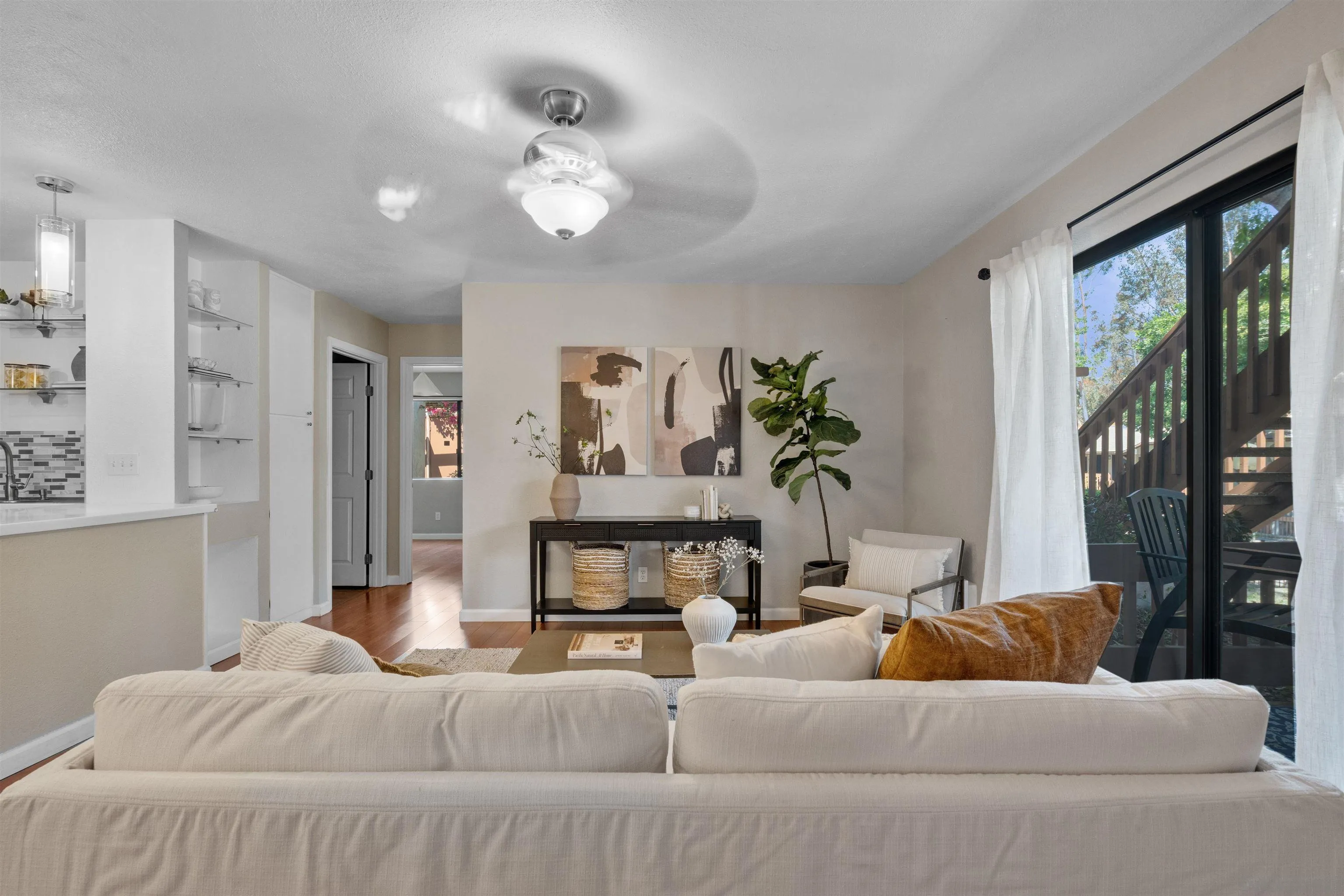 Photo #8: 260011167 Listing: Photo #8