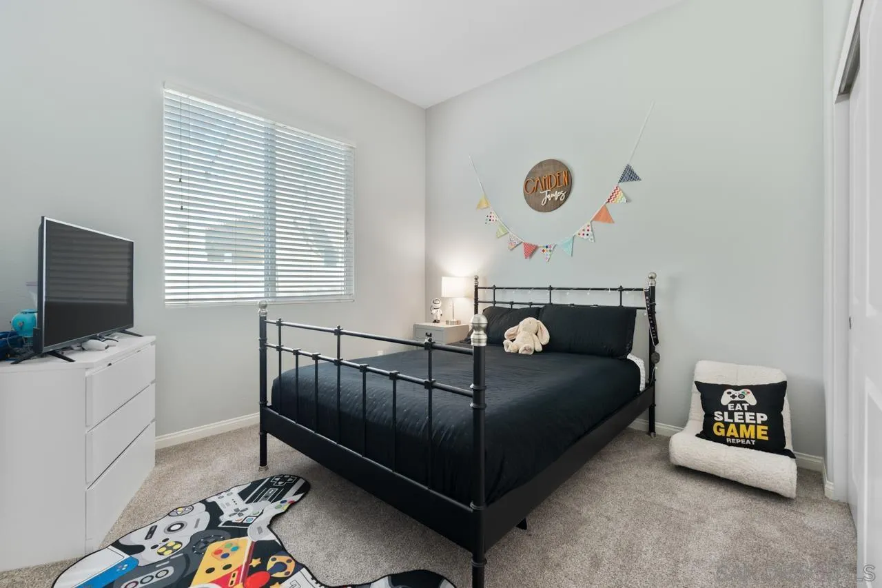 https://cdn.realtyfeed.com/cdn/127/260011168/1c53cb03373a3e9b8945c37f4c78c93c.webp