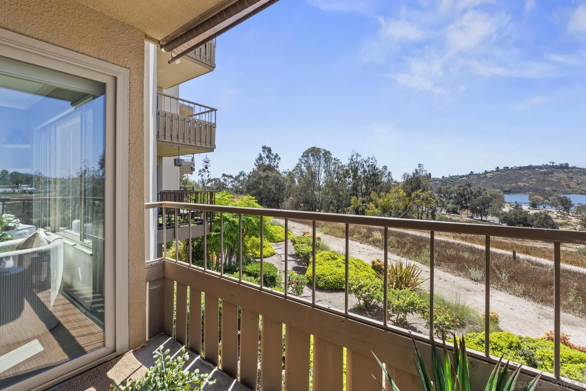 https://cdn.realtyfeed.com/cdn/127/260011170/28e084a5e3a2fca082899de424b445c2.webp