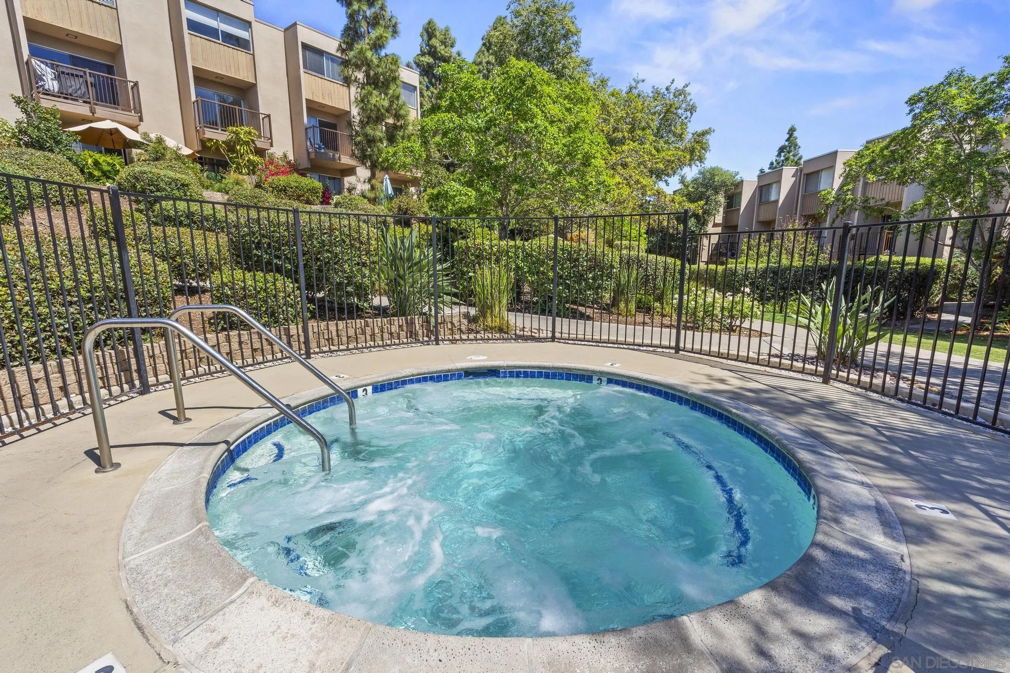 https://cdn.realtyfeed.com/cdn/127/260011170/3451699304d3b45c0e6d21dff9d4c768.webp
