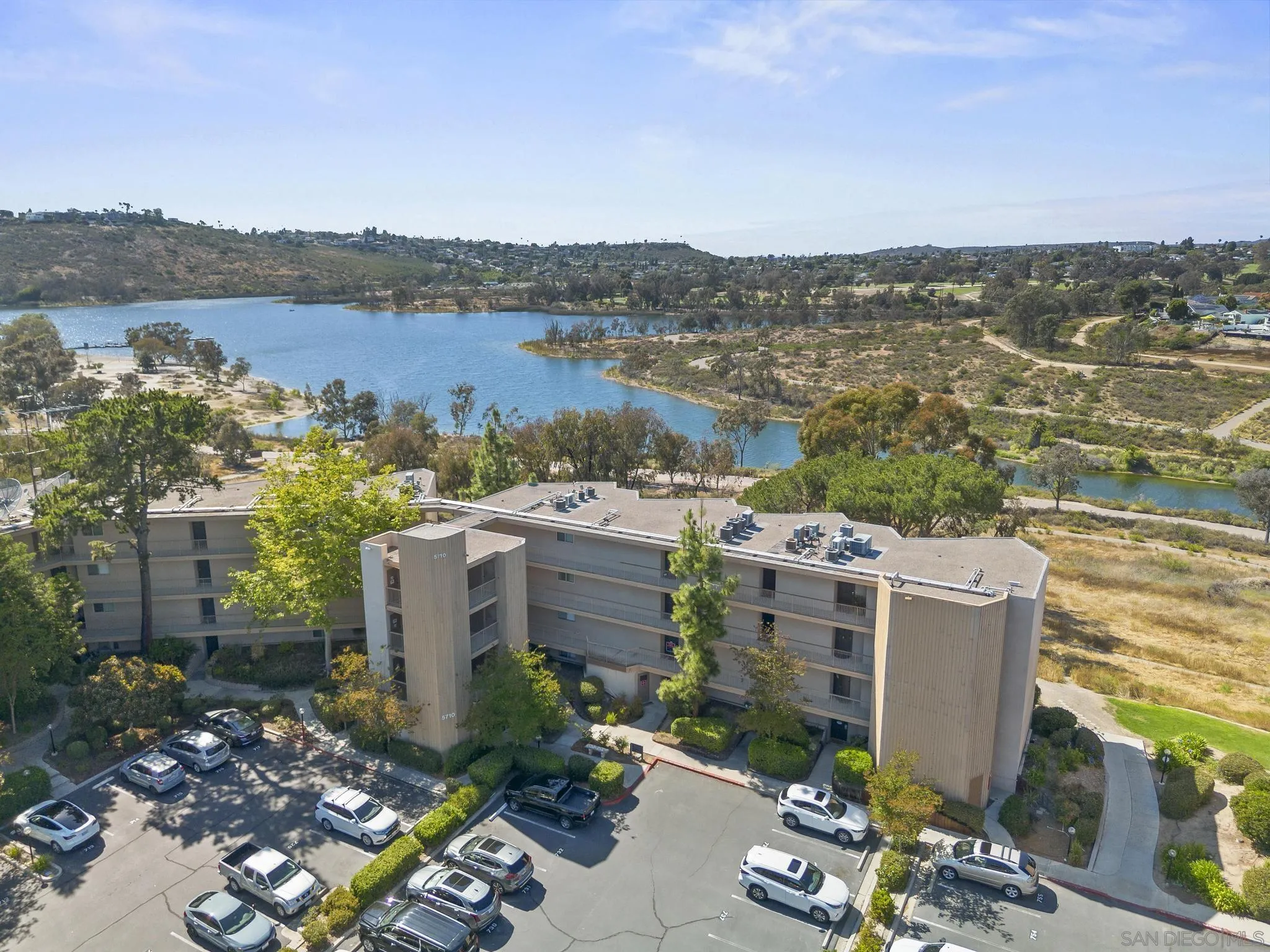 https://cdn.realtyfeed.com/cdn/127/260011170/78837fc9d19427ff9ce02f57fa0c109e.webp