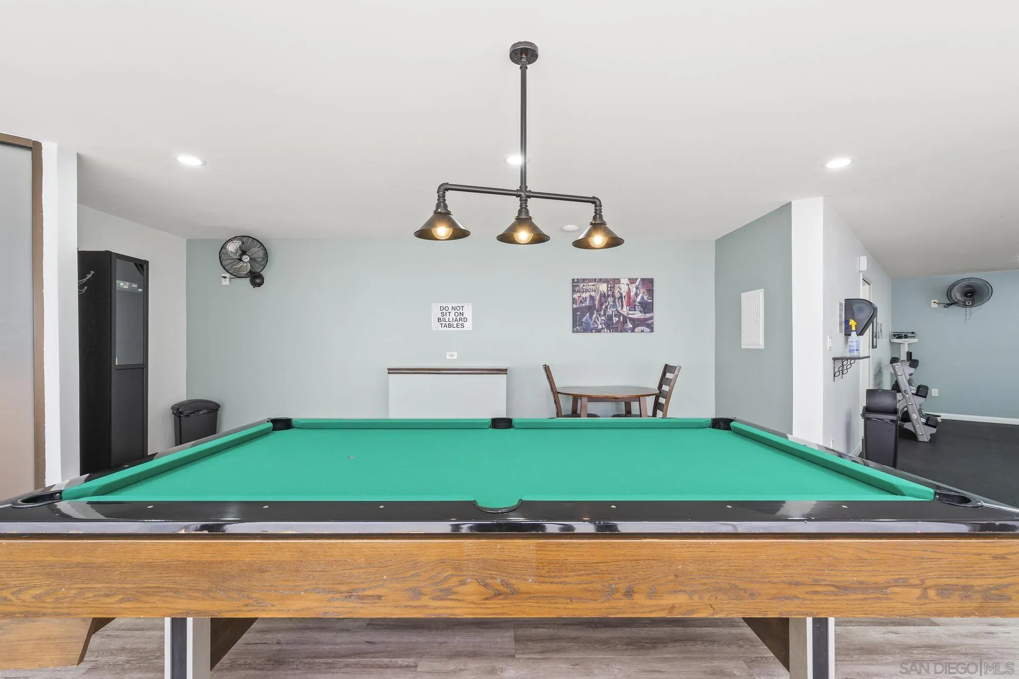 https://cdn.realtyfeed.com/cdn/127/260011170/7d766d4a4149208d47134343d1dbfa4b.webp