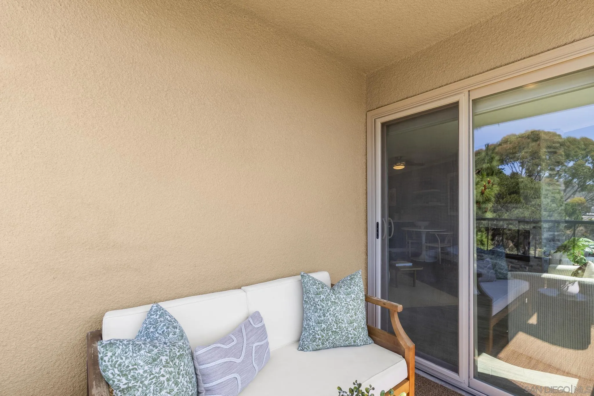 https://cdn.realtyfeed.com/cdn/127/260011170/9adc830950c61f85b0832a9685c80918.webp