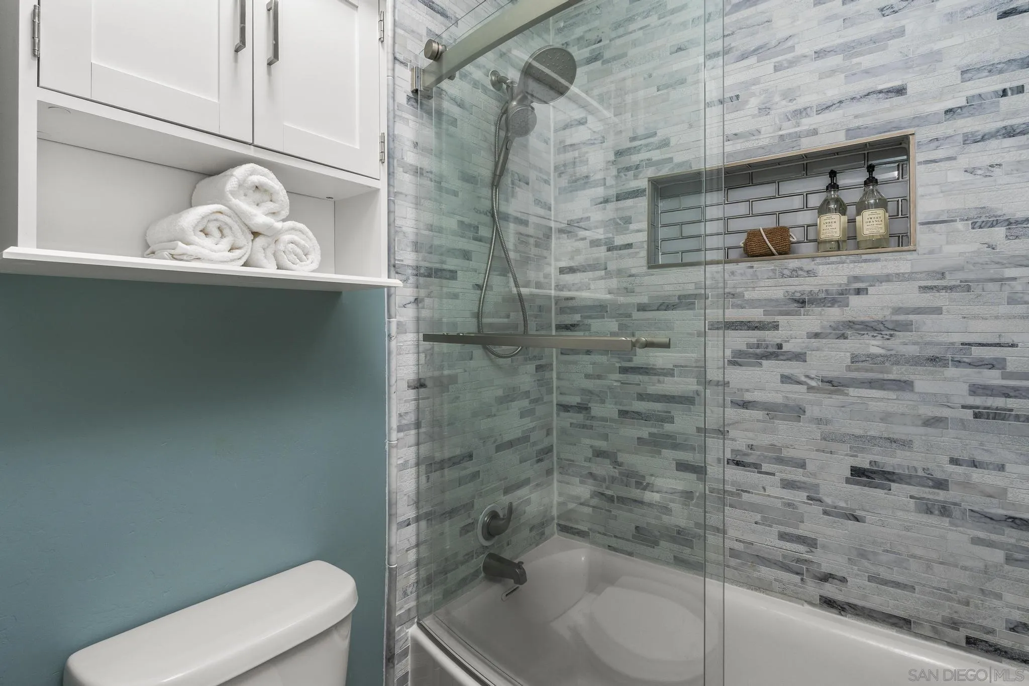 https://cdn.realtyfeed.com/cdn/127/260011170/de06971286eb25dade7c1cb95e74286b.webp