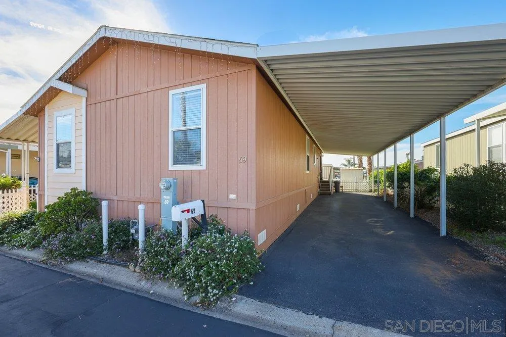 https://cdn.realtyfeed.com/cdn/127/260011172/04211bb33e36837d4a75916be1a8b8fe.webp