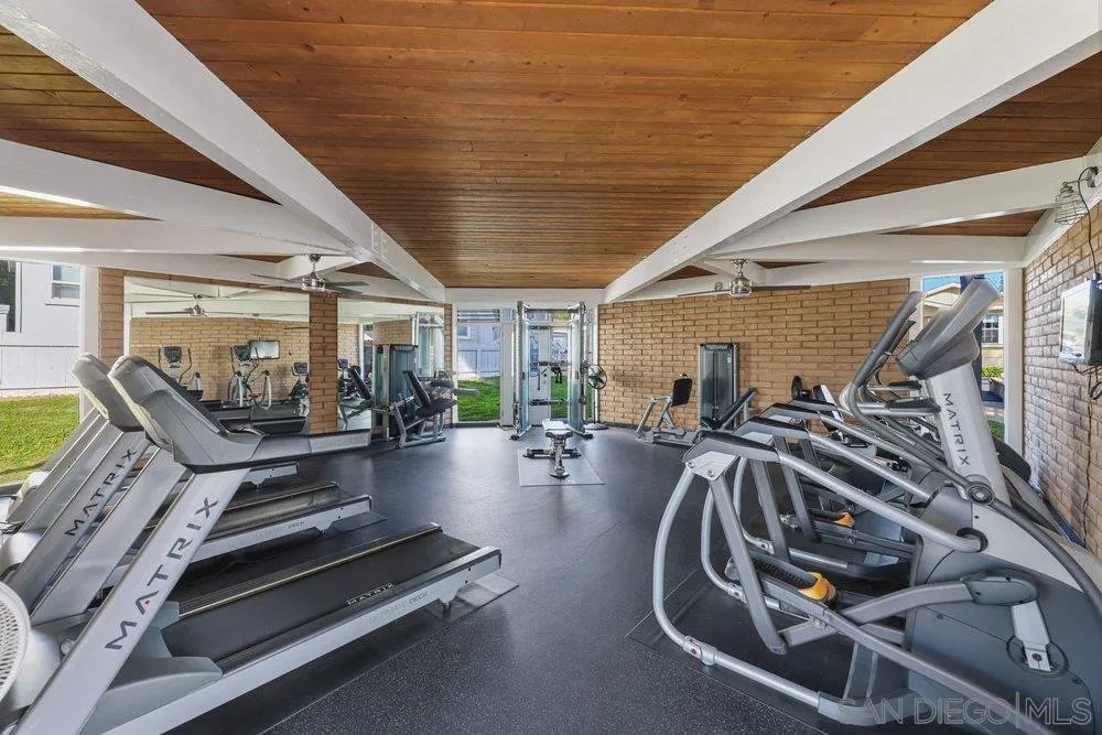 https://cdn.realtyfeed.com/cdn/127/260011172/9e502bd73246431bbe60151fd374796d.webp