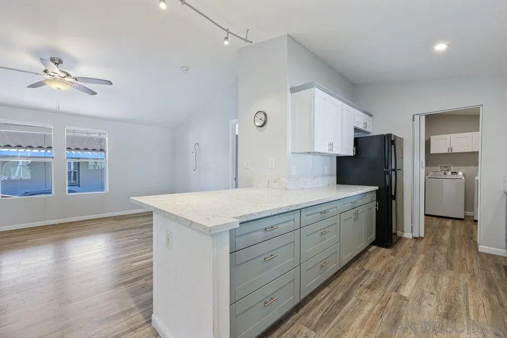 https://cdn.realtyfeed.com/cdn/127/260011172/b9fee578fb4da3997c9a91f023491040.webp