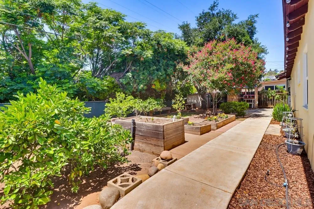 https://cdn.realtyfeed.com/cdn/127/260011174/06db47420428e6f84b2b8552ed885e9a.webp