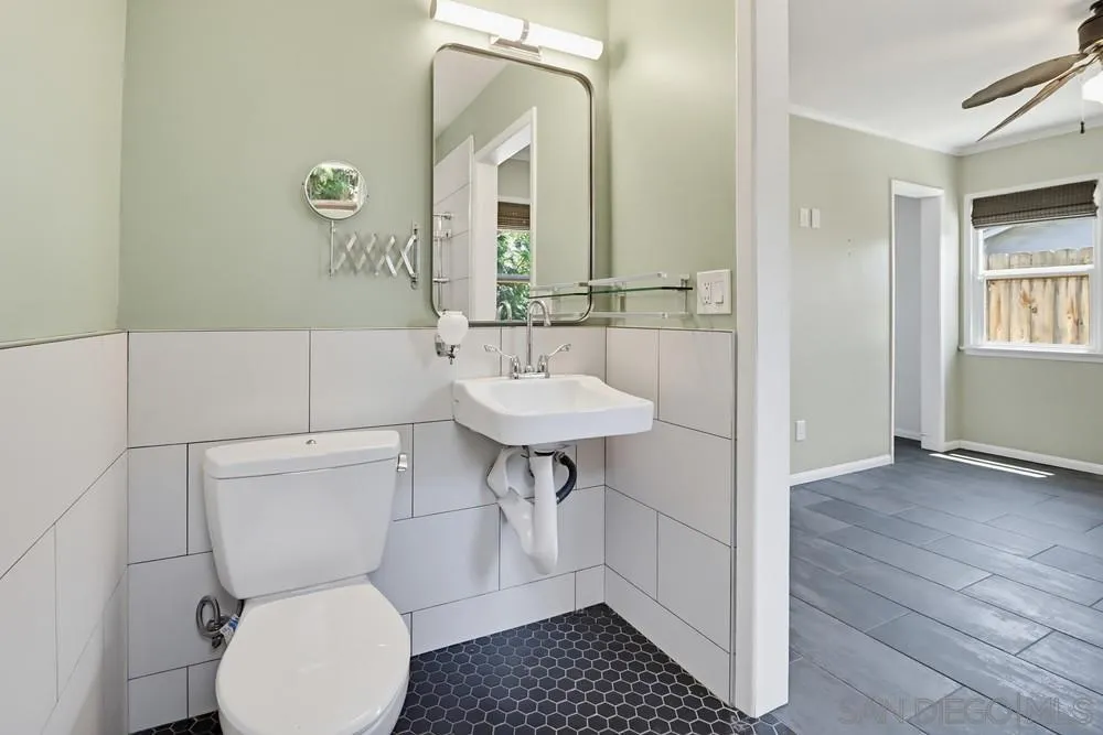 https://cdn.realtyfeed.com/cdn/127/260011174/959e1c25ac8fdd094aba5d71e2840cbe.webp