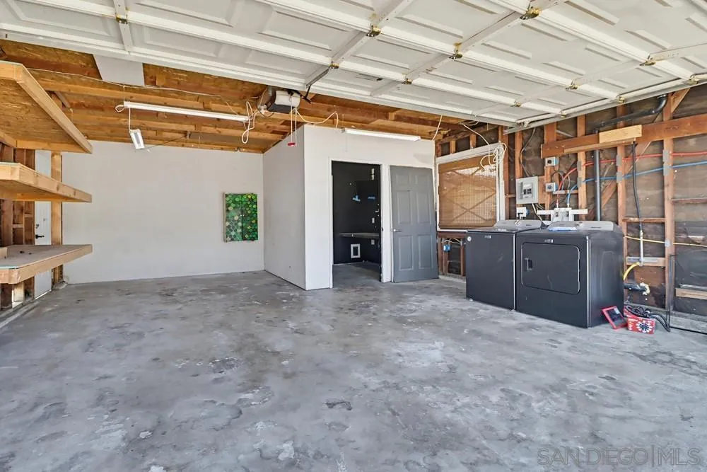 https://cdn.realtyfeed.com/cdn/127/260011174/cba812b2f575183af256cb3bfe626057.webp