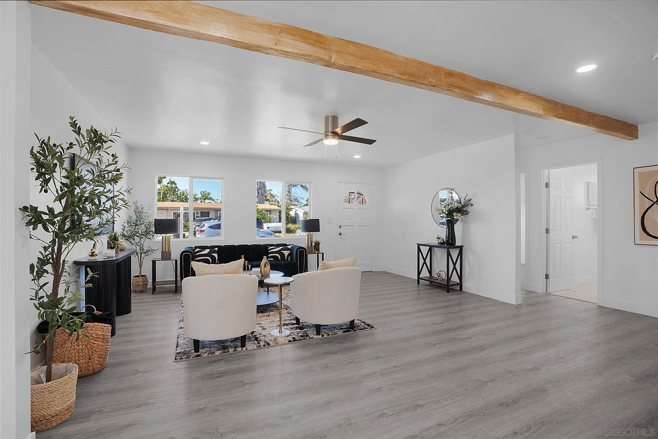 https://cdn.realtyfeed.com/cdn/127/260011181/0bb0e18a7449c27d4ecbb72a0d49449c.webp