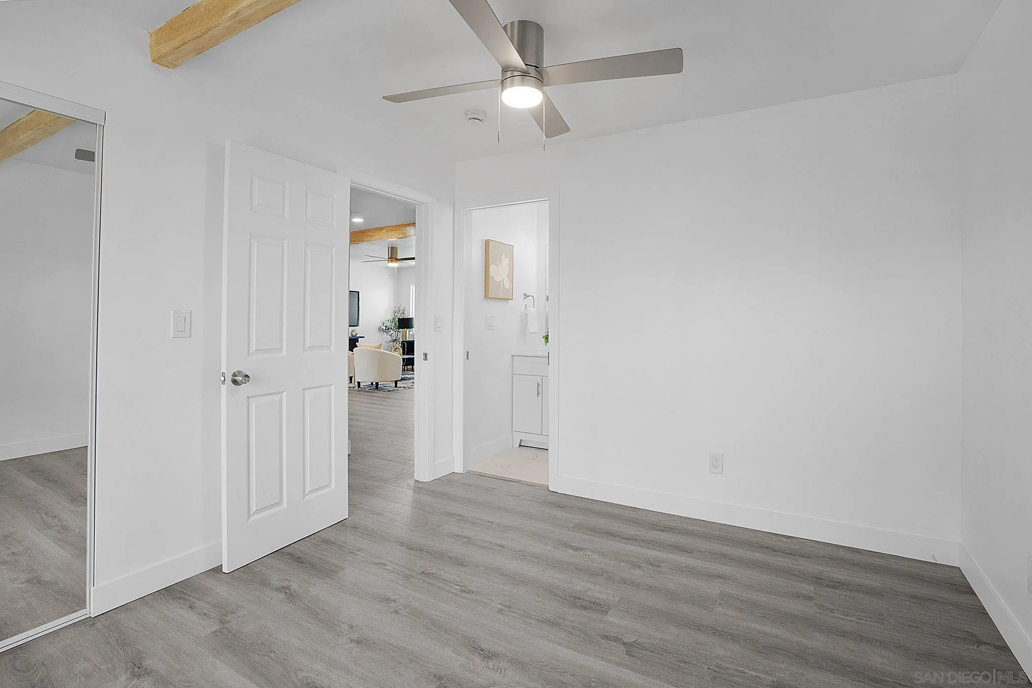 https://cdn.realtyfeed.com/cdn/127/260011181/5beb9c4659d60d617f13242c72b55d4e.webp