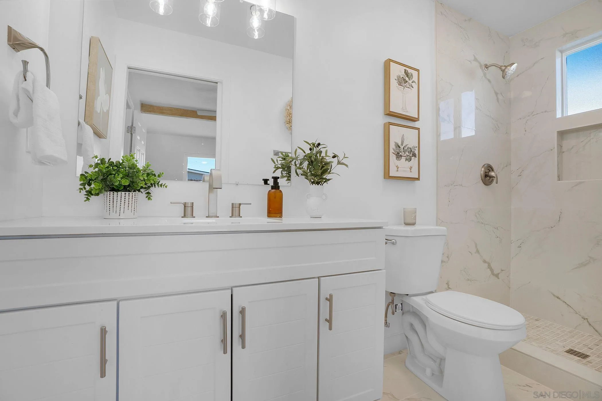 https://cdn.realtyfeed.com/cdn/127/260011181/5cd92194f869577361e1195792083bd4.webp
