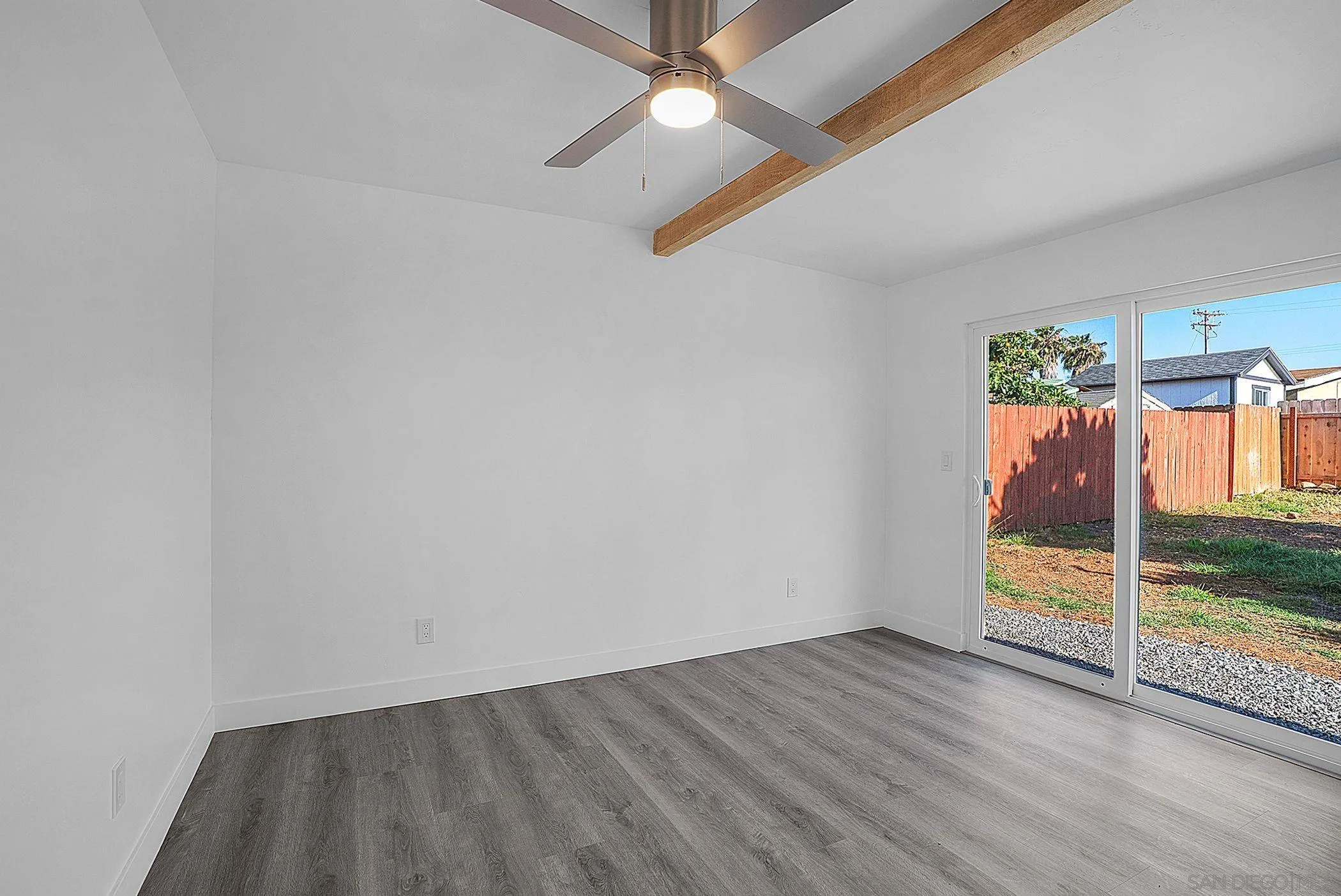 https://cdn.realtyfeed.com/cdn/127/260011181/de8fdab8483a0f3dbaf71f4d1c0ac4bc.webp