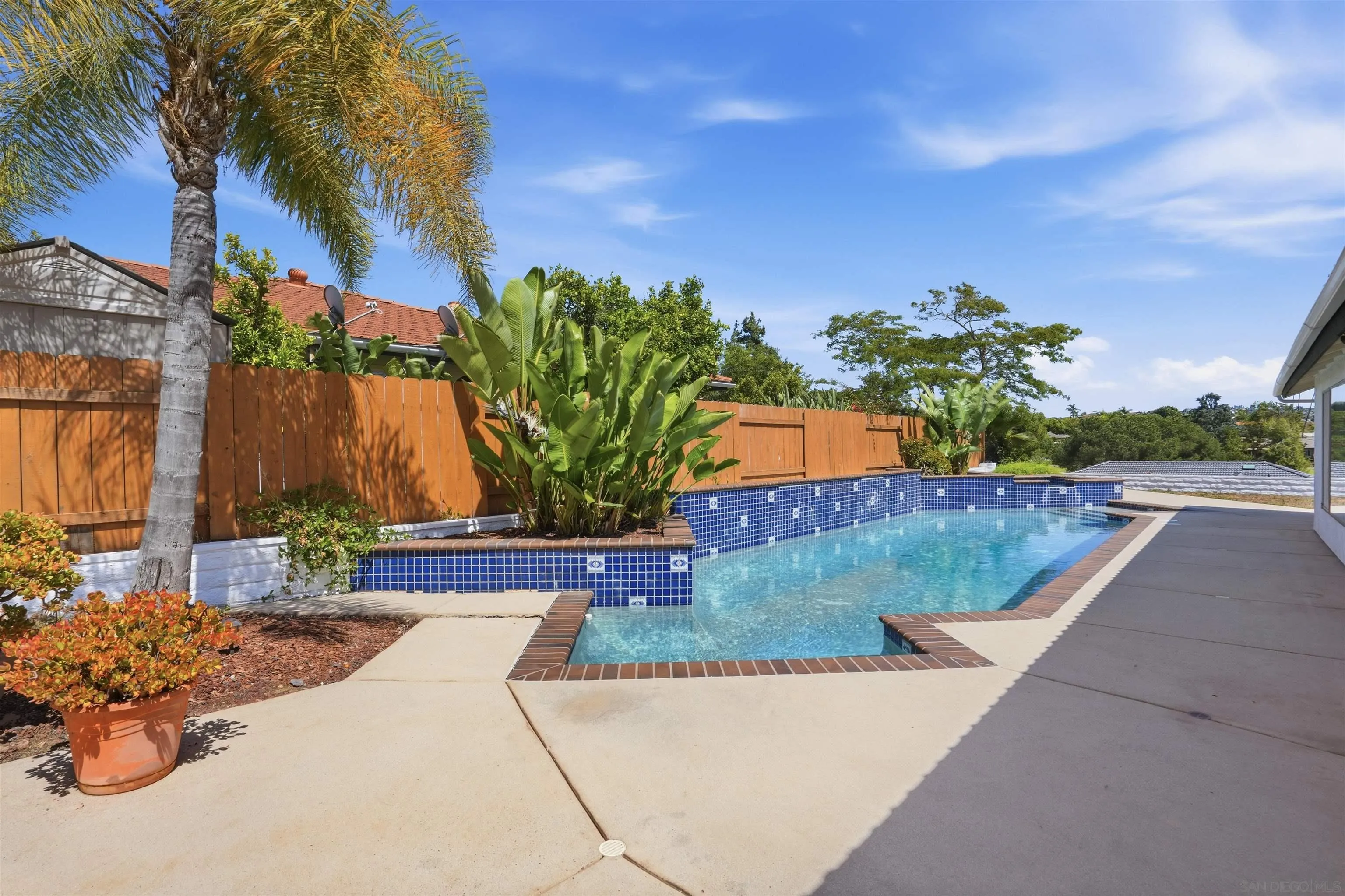 https://cdn.realtyfeed.com/cdn/127/260011182/2a692bb93825c38d4cc69d989746a277.webp