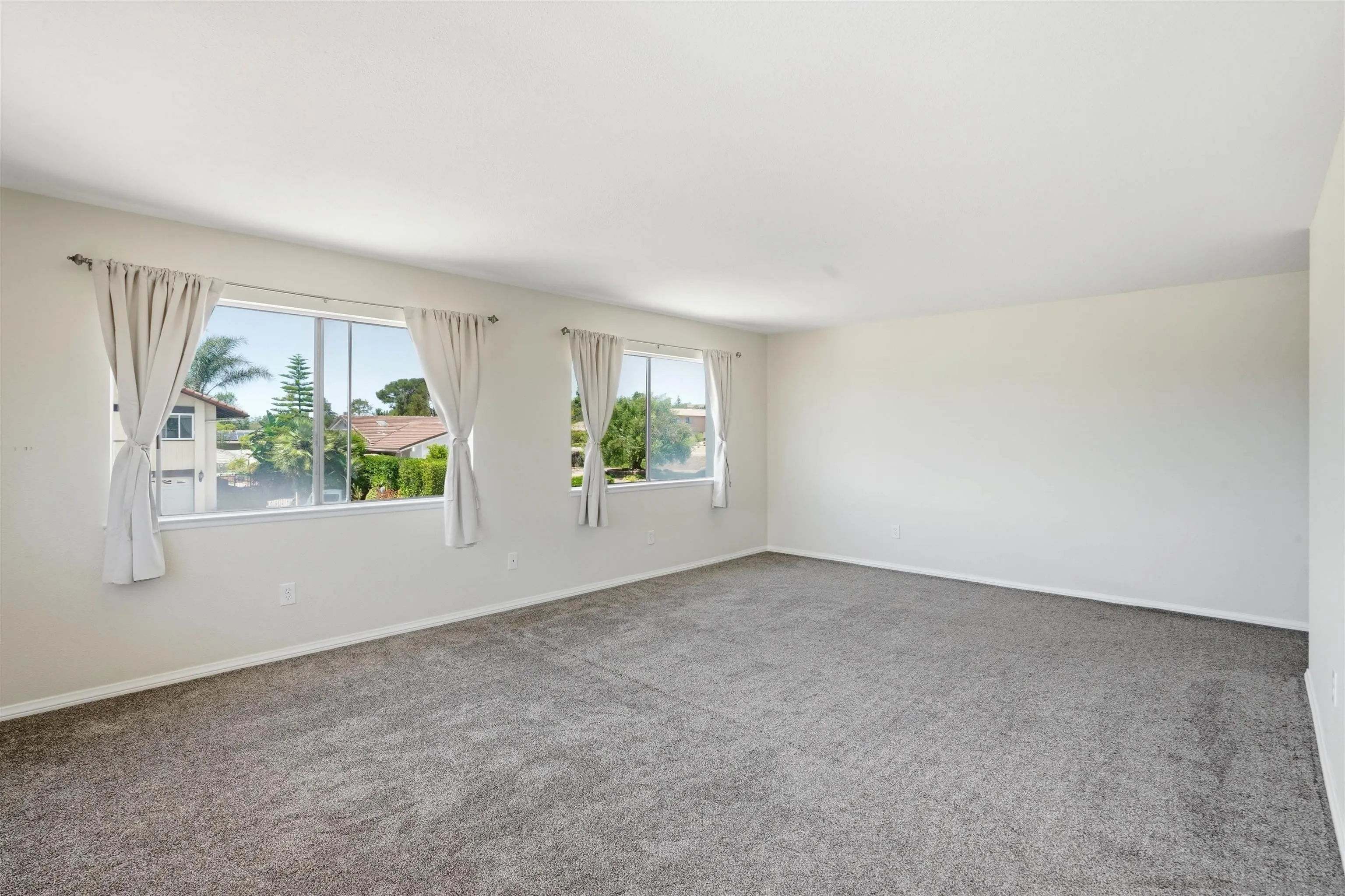https://cdn.realtyfeed.com/cdn/127/260011182/d0f09b451eb4a9f5a469e17f6cd44ecc.webp