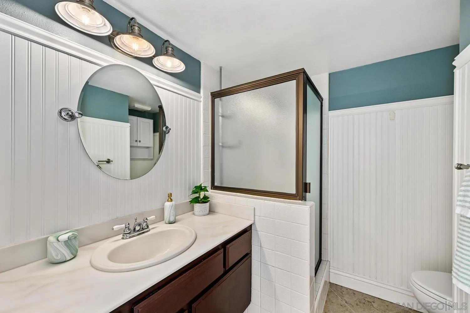 https://cdn.realtyfeed.com/cdn/127/260011186/041e7c7c9c89e52719c8962960e0815c.webp
