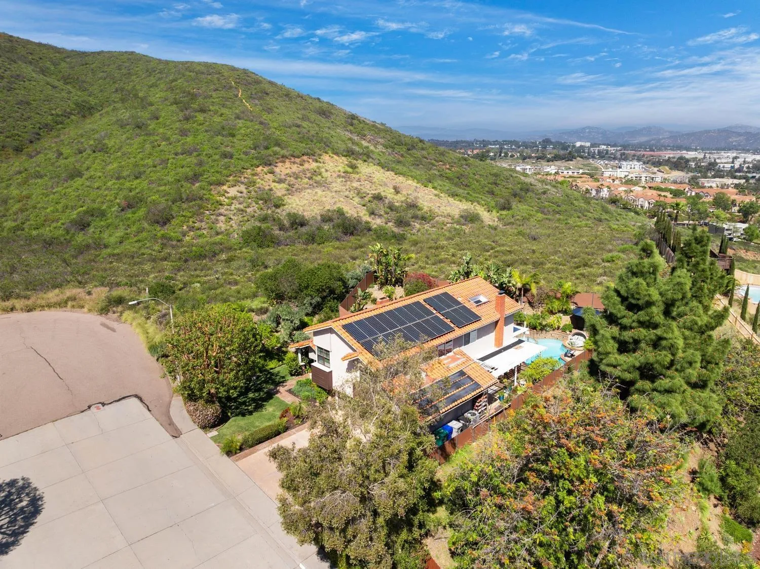 https://cdn.realtyfeed.com/cdn/127/260011186/57e234f1e8e55fc786ab3dd2fb583dfd.webp