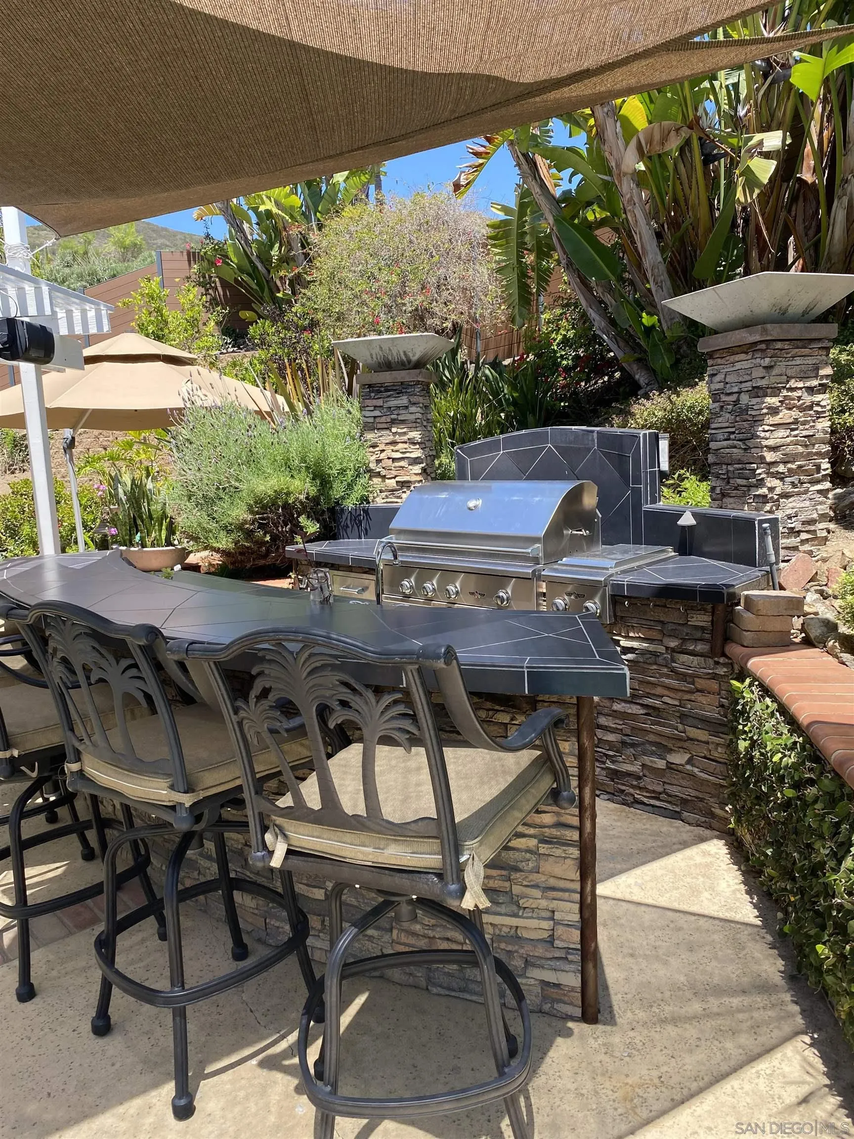 https://cdn.realtyfeed.com/cdn/127/260011186/f6b2bfee8a85f4ba62fa3bea50a72eed.webp