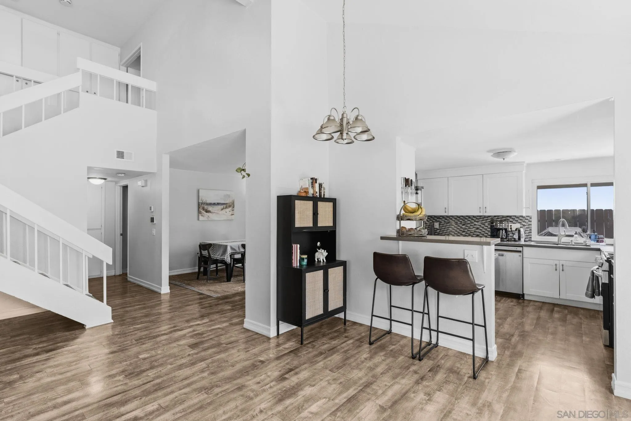 https://cdn.realtyfeed.com/cdn/127/260011187/2f47dd6eb56bfa11ad0d387e7e63273f.webp