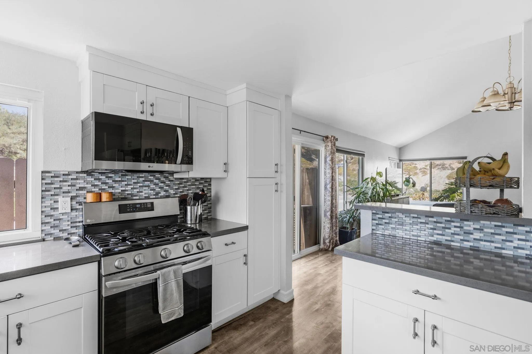 https://cdn.realtyfeed.com/cdn/127/260011187/f3b3e0edfabd288cdc67a938419bb8fa.webp