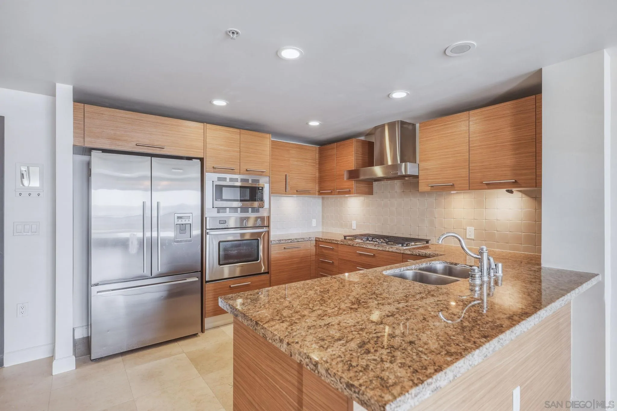 Photo #9: 260011188 Listing: Photo #9