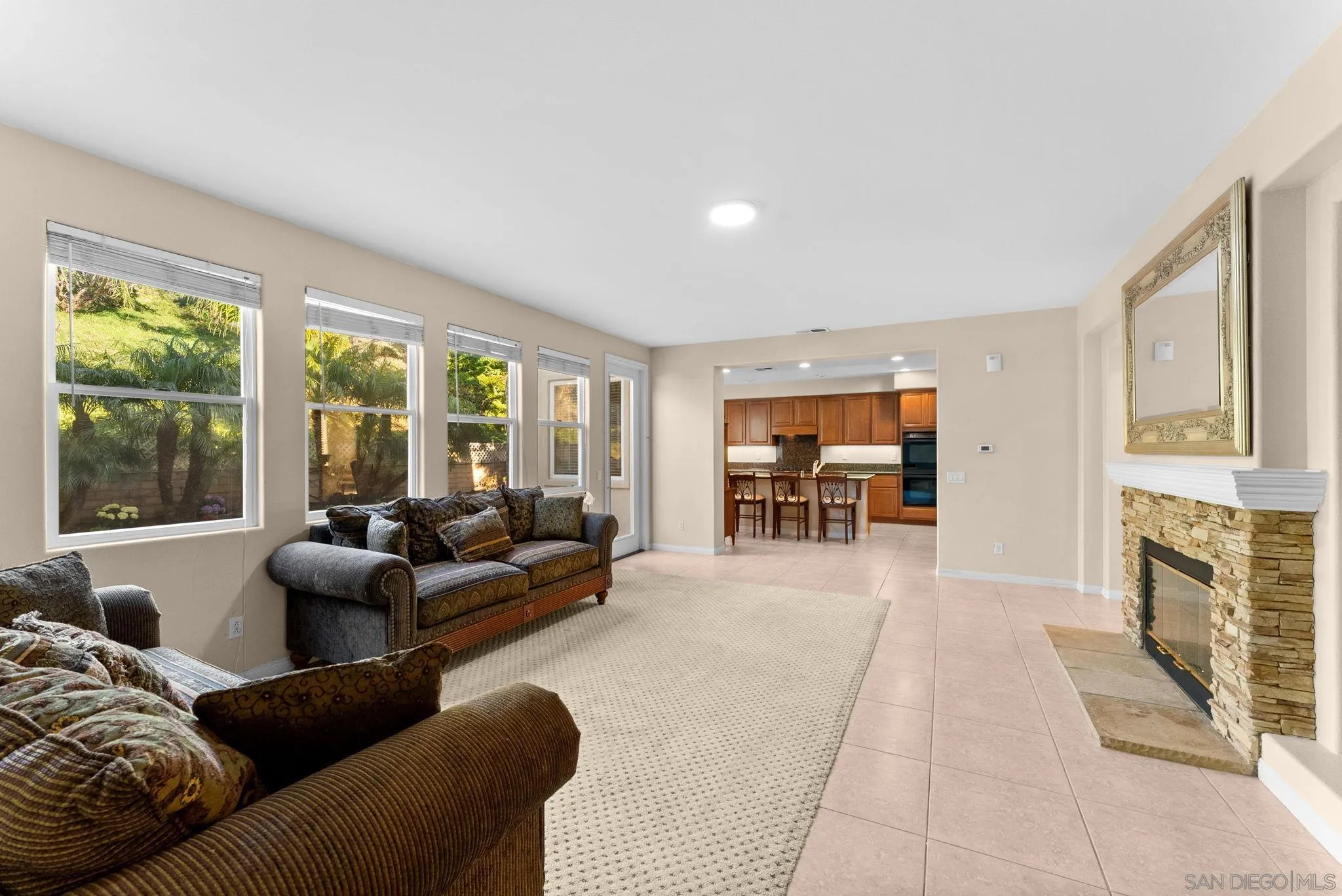 https://cdn.realtyfeed.com/cdn/127/260011189/3545485d3c99b710a2563cf6a7ec7dbe.webp