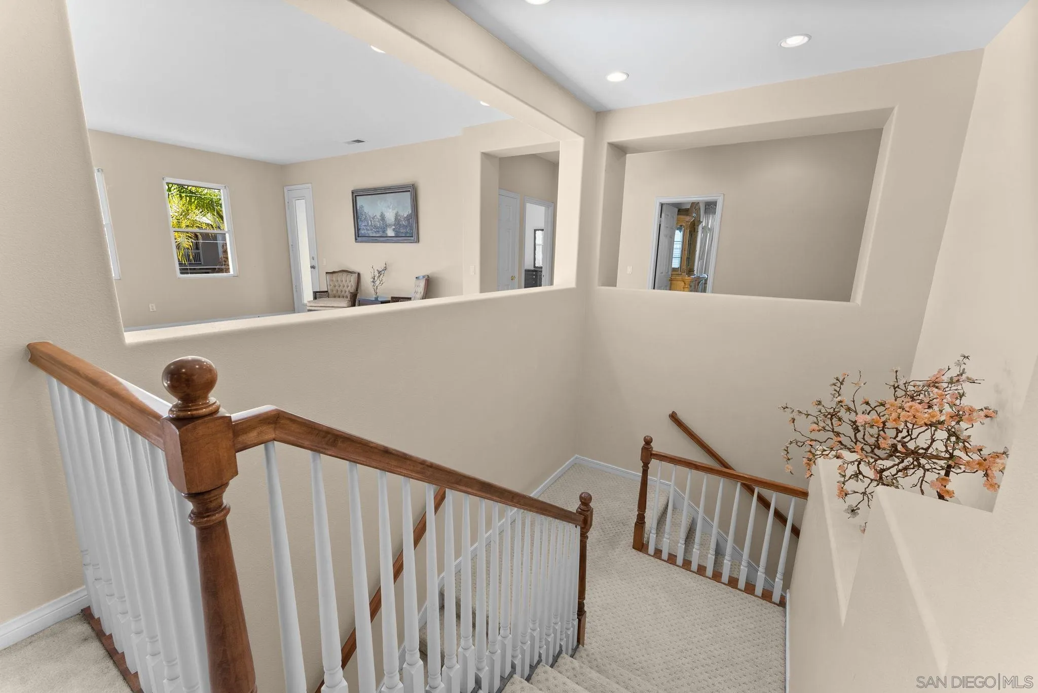 https://cdn.realtyfeed.com/cdn/127/260011189/588c40ff0d14a9a936a3a764081e5e8a.webp