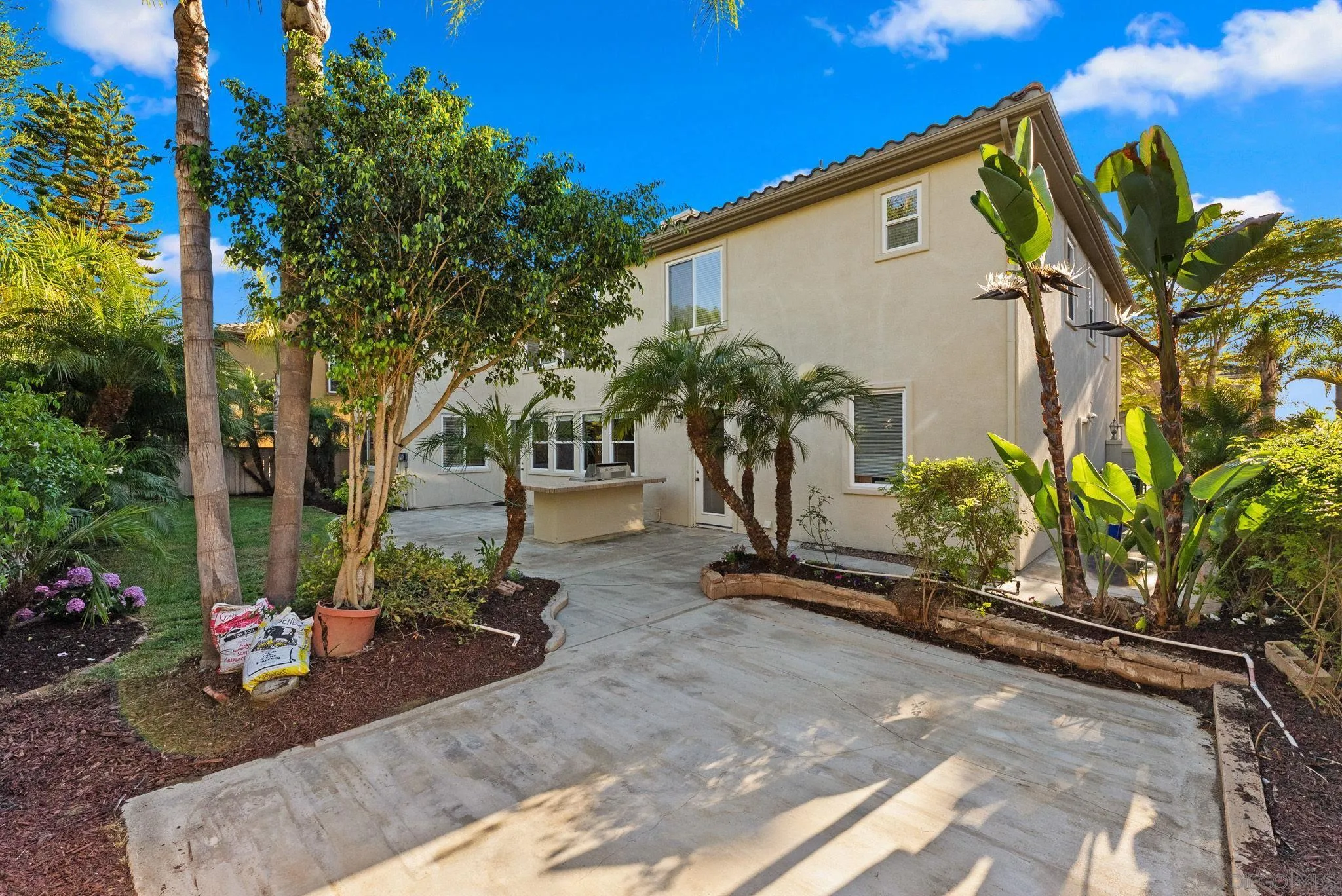 https://cdn.realtyfeed.com/cdn/127/260011189/5f2ba3e208481bc6bcd13824a62bf1d8.webp