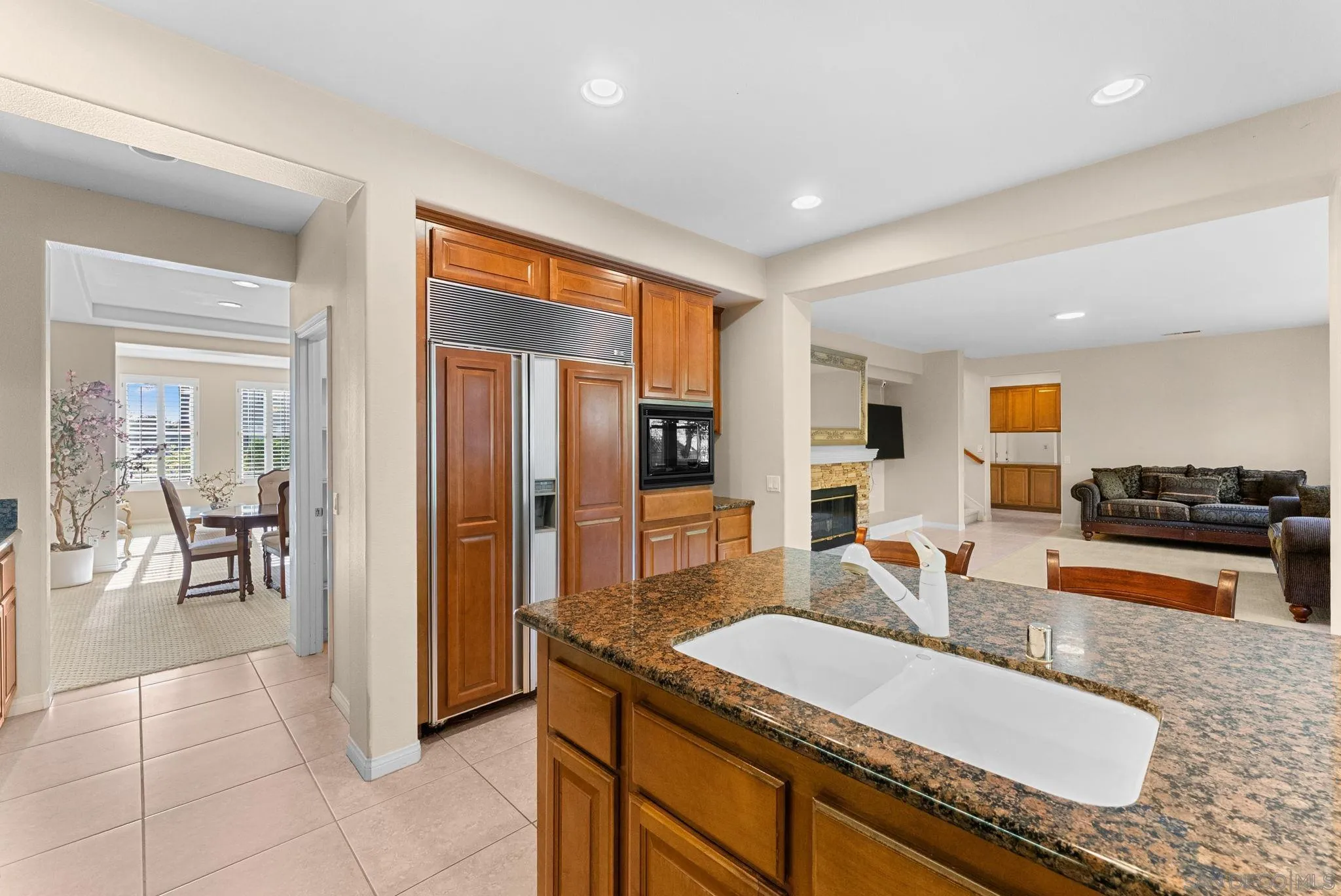 https://cdn.realtyfeed.com/cdn/127/260011189/ae798ae6776484eab591e24d8bebe0a8.webp