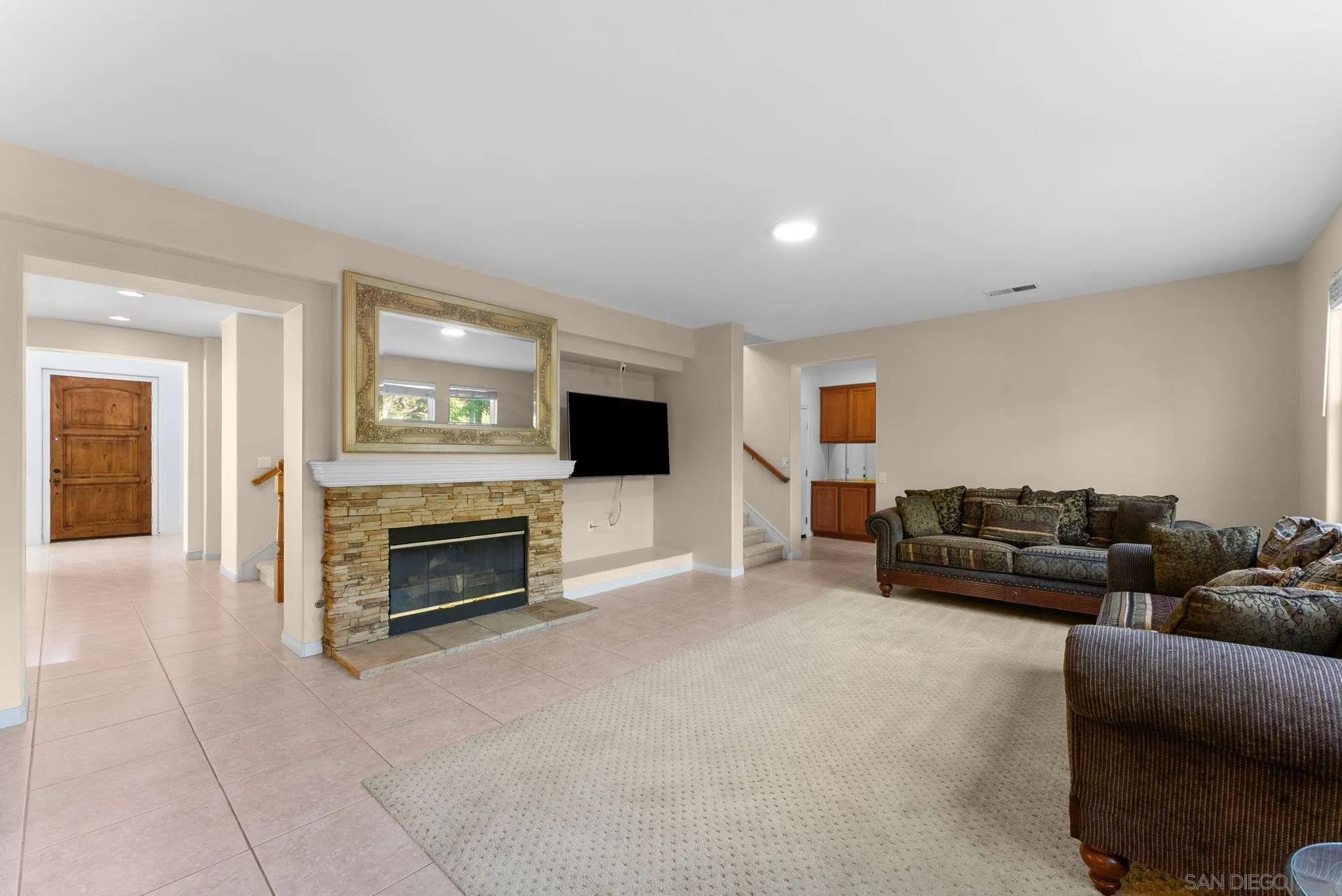 https://cdn.realtyfeed.com/cdn/127/260011189/daf3593db46c96480adc350e4a1e5f6b.webp