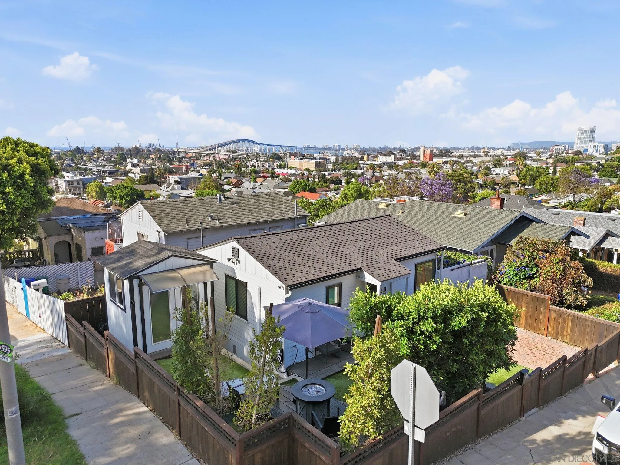 https://cdn.realtyfeed.com/cdn/127/260011193/fc31667f4be74febd48da9dafae01106.webp