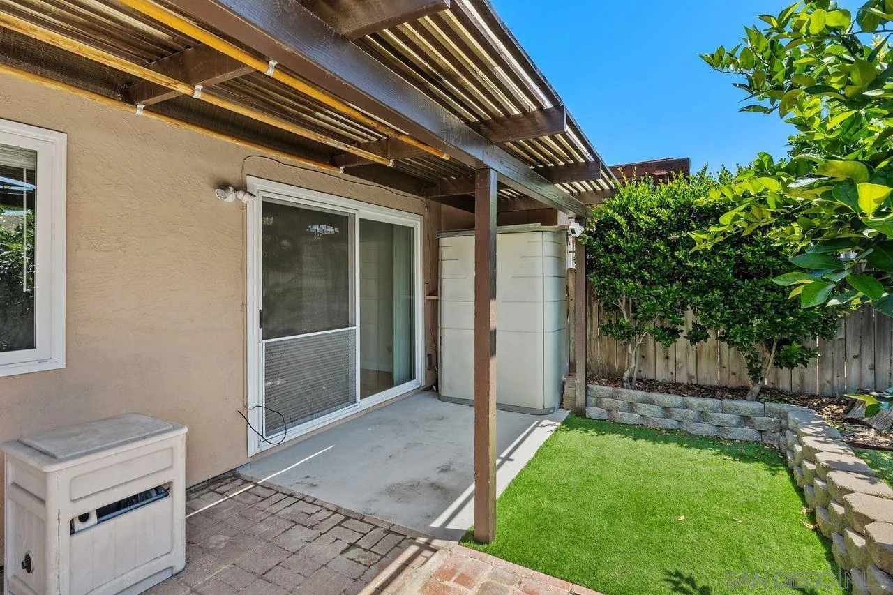 Photo #27: 260011194 Listing: Photo #27