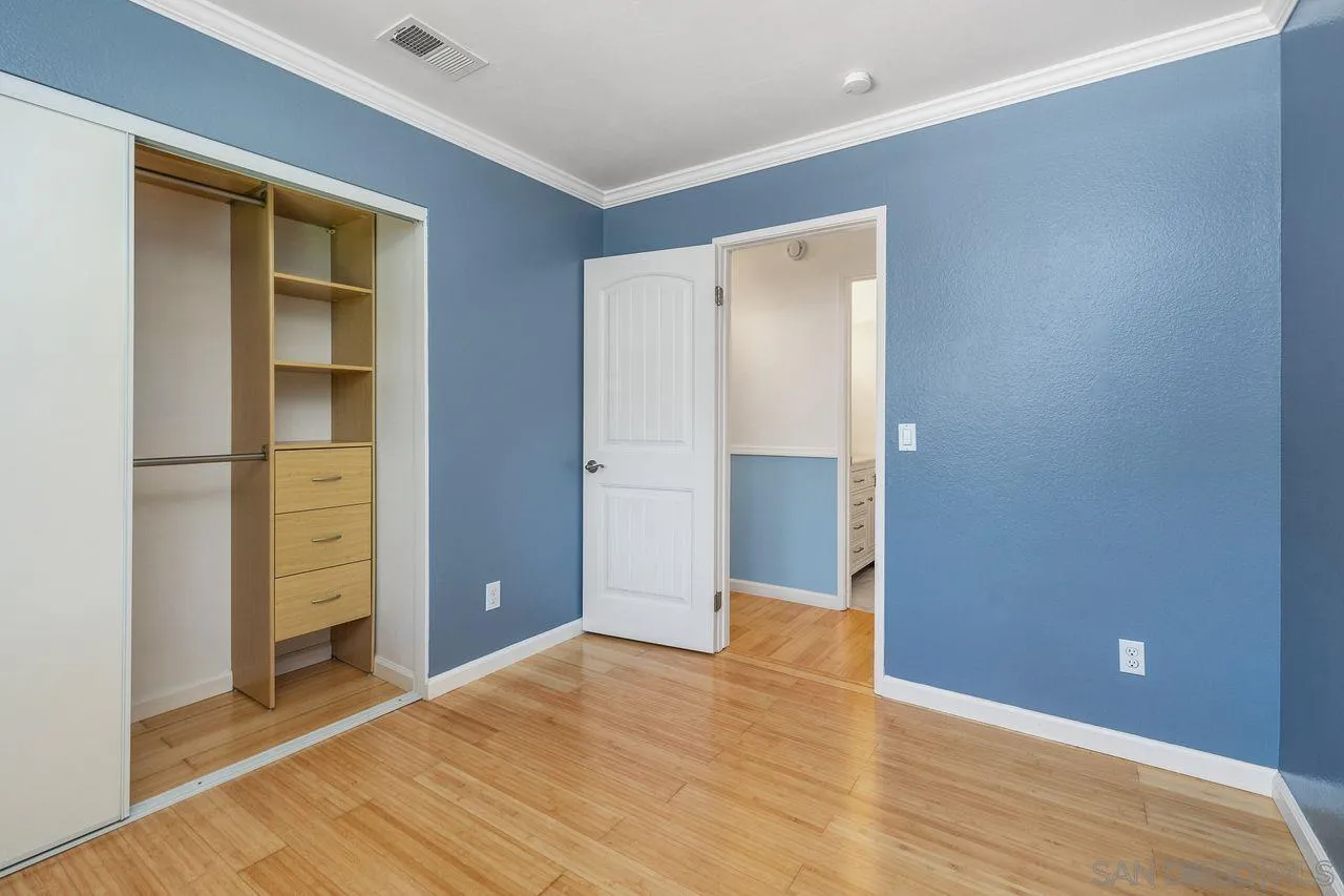 Photo #14: 260011194 Listing: Photo #14