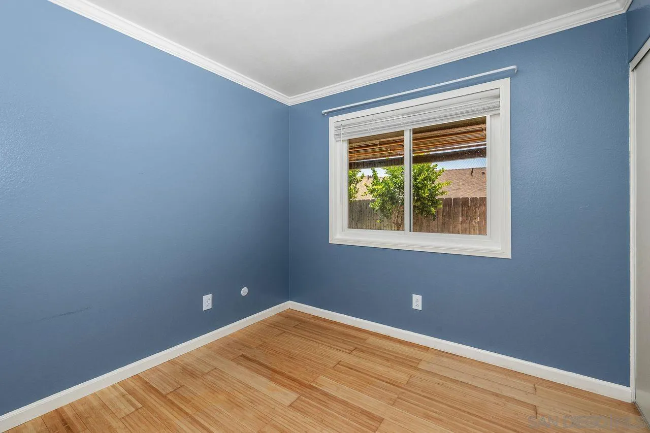 Photo #15: 260011194 Listing: Photo #15
