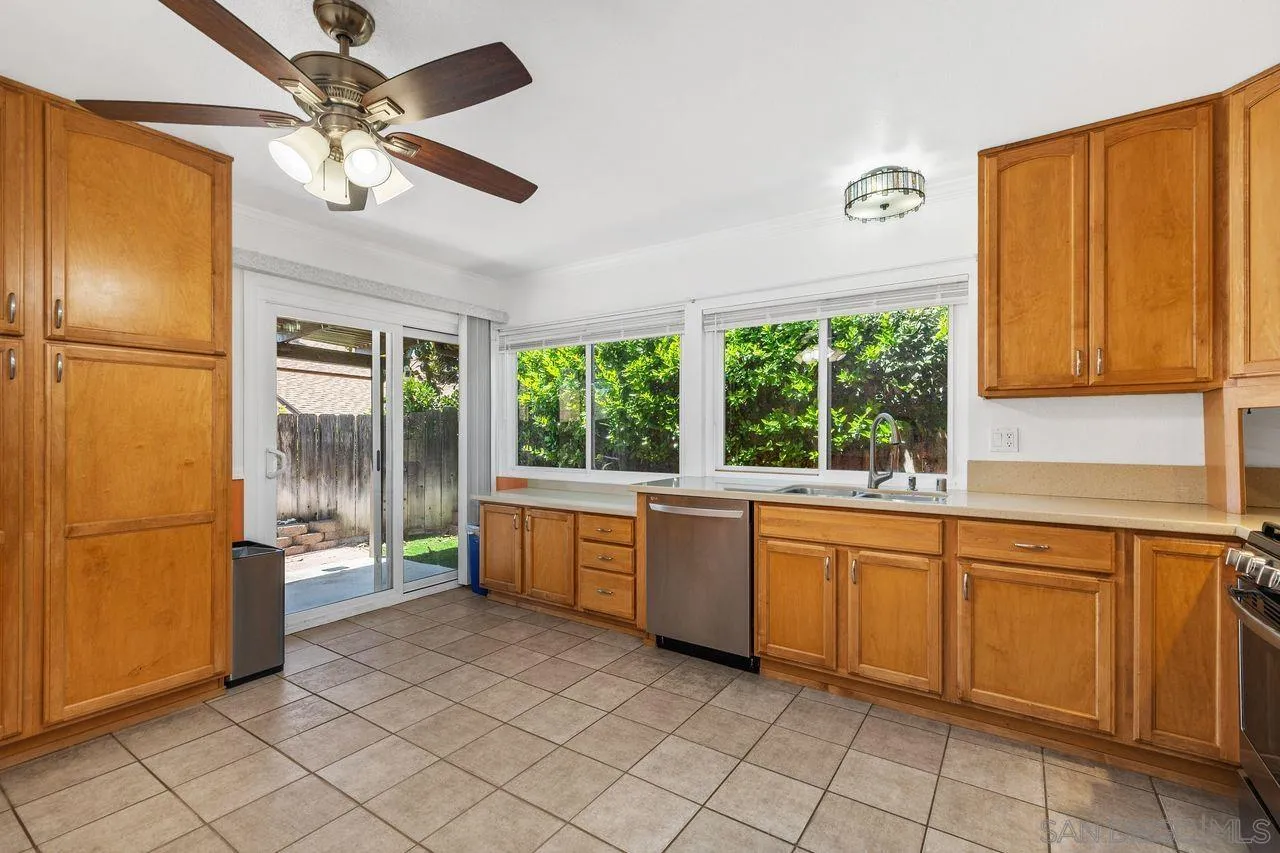 Photo #30: 260011194 Listing: Photo #30