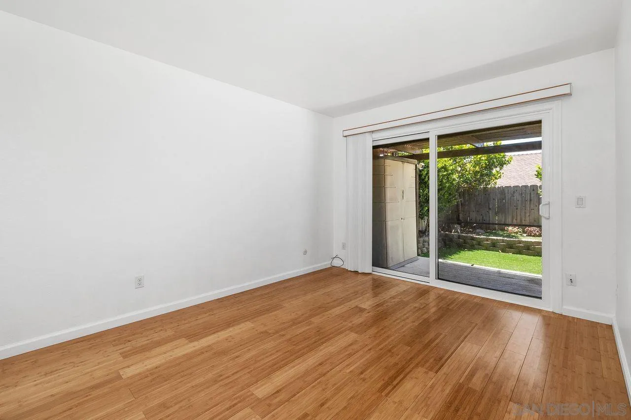 Photo #34: 260011194 Listing: Photo #34