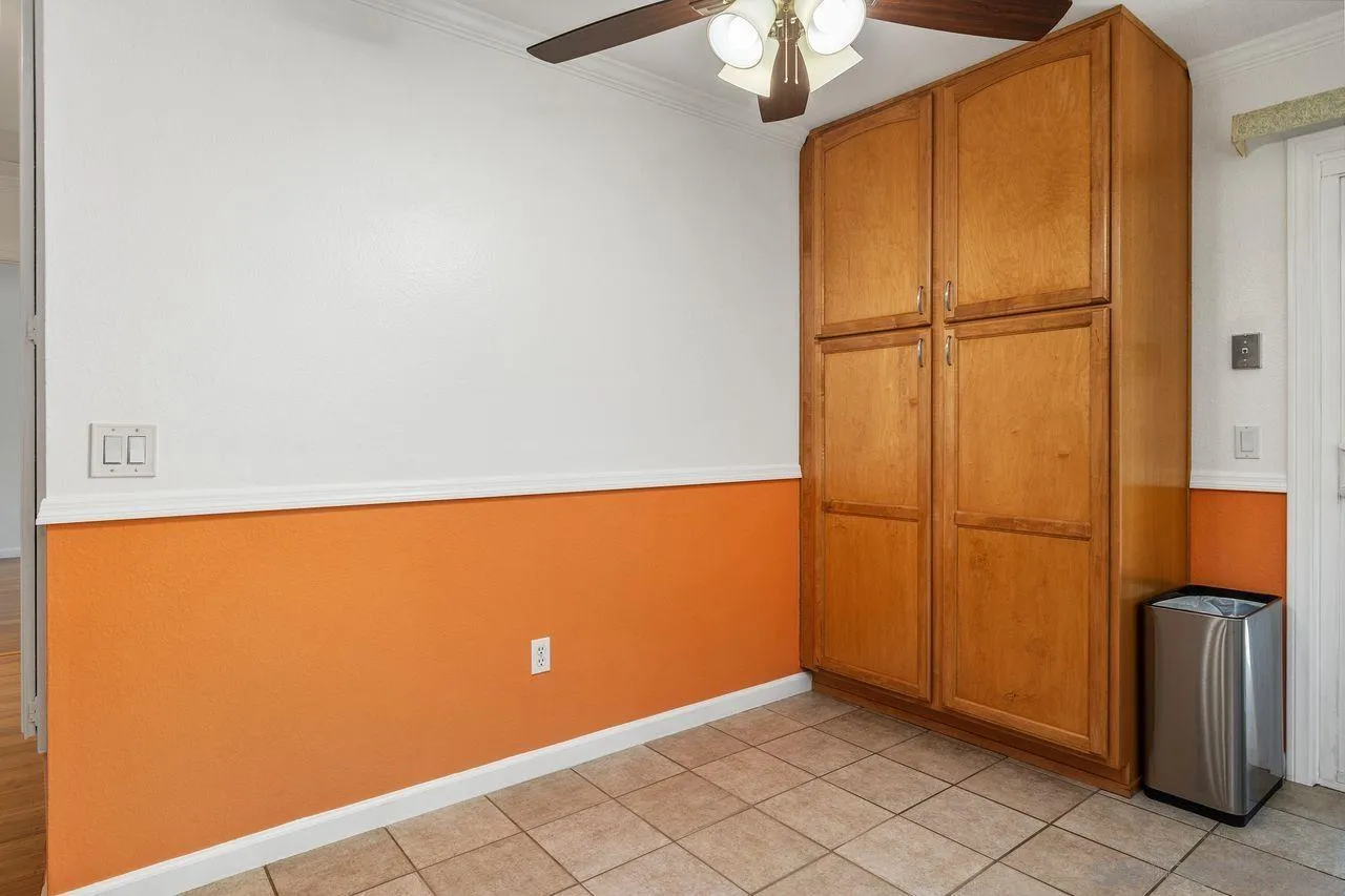 Photo #33: 260011194 Listing: Photo #33