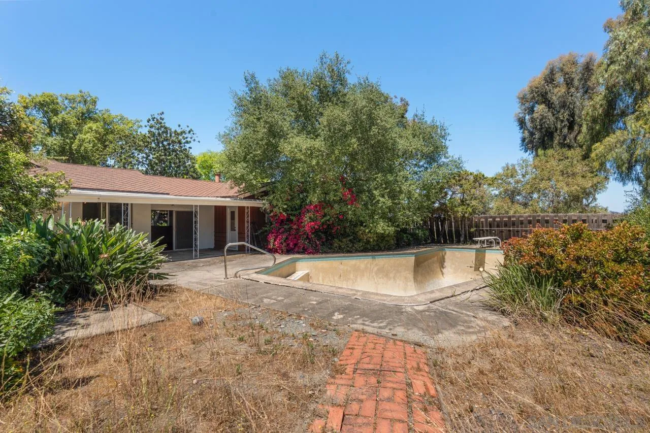 https://cdn.realtyfeed.com/cdn/127/260011195/58694a3af362f0dc34703935de58d473.webp