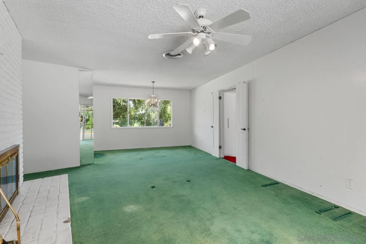 https://cdn.realtyfeed.com/cdn/127/260011195/63d65212438177387e62a7d6d8006701.webp