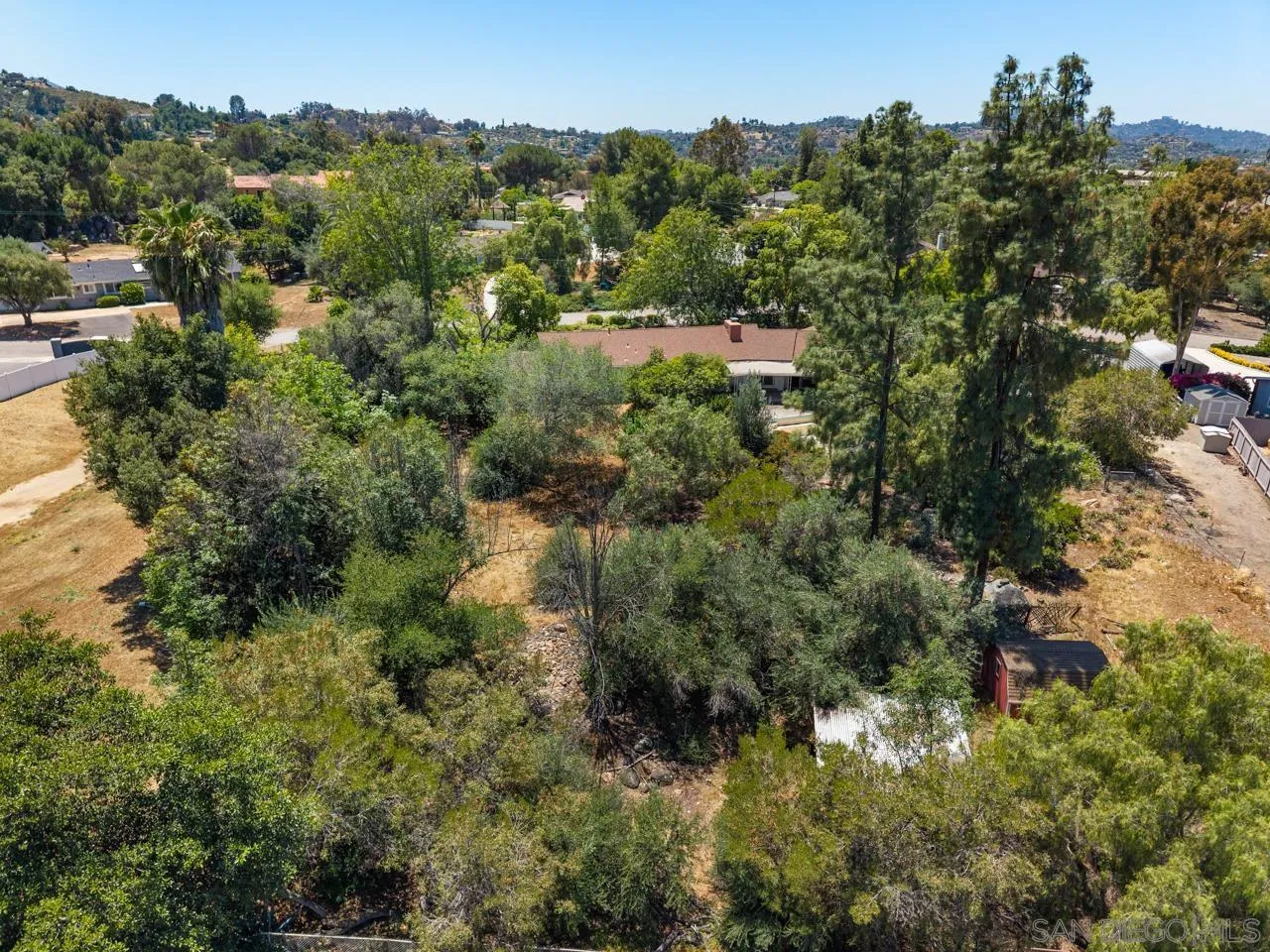 https://cdn.realtyfeed.com/cdn/127/260011195/ac6bab429f003277abcb0c6a2e38c023.webp