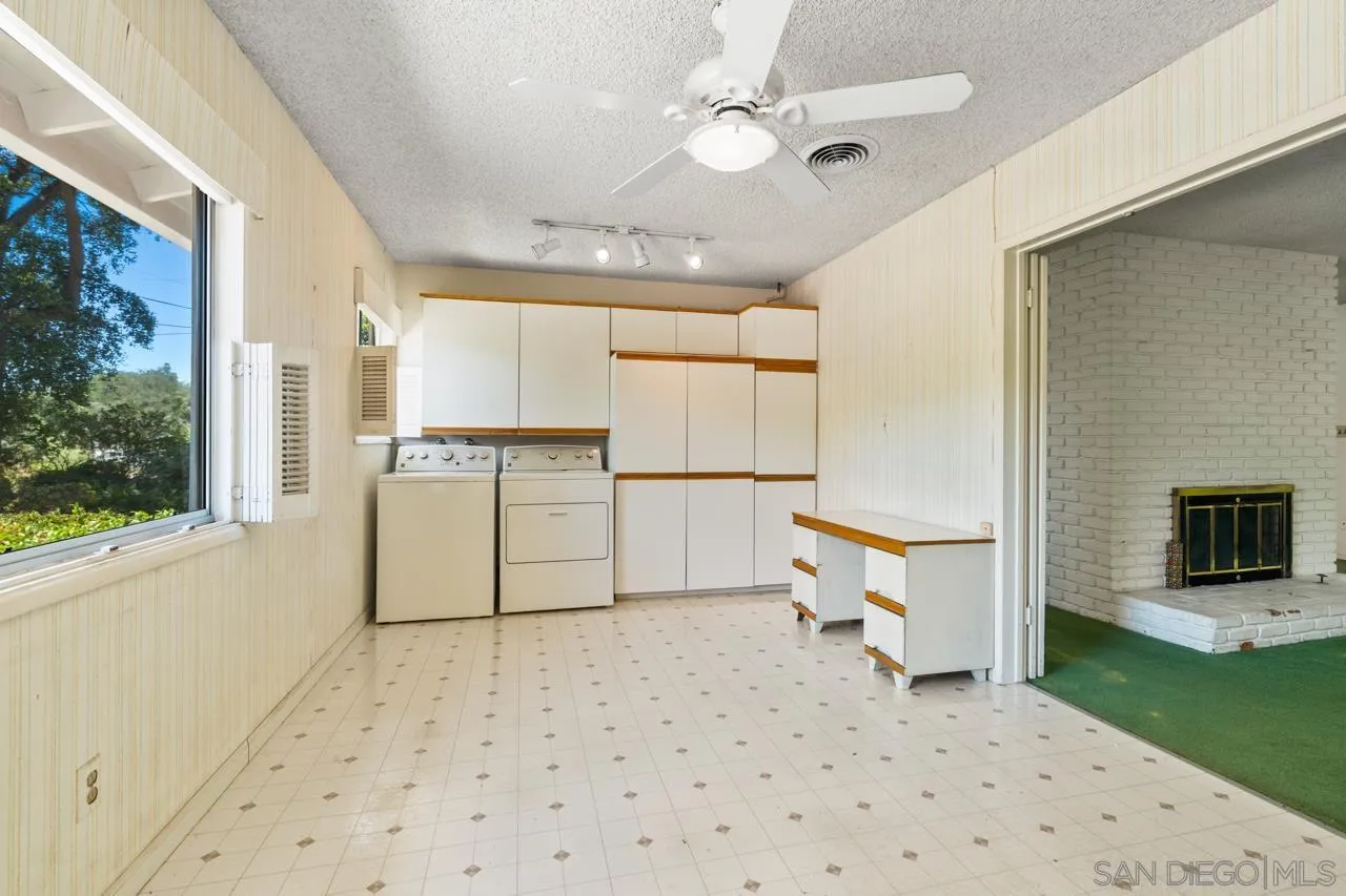 https://cdn.realtyfeed.com/cdn/127/260011195/de206fd2226bccab3a4583c1de773073.webp