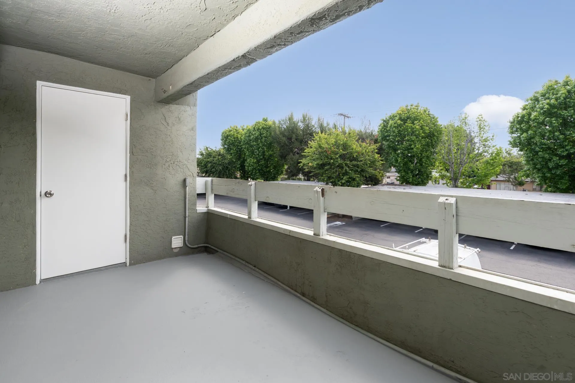Photo #14: 260011199 Listing: Photo #14